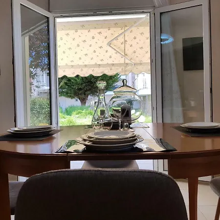 Konstantinos Luxury Apartament