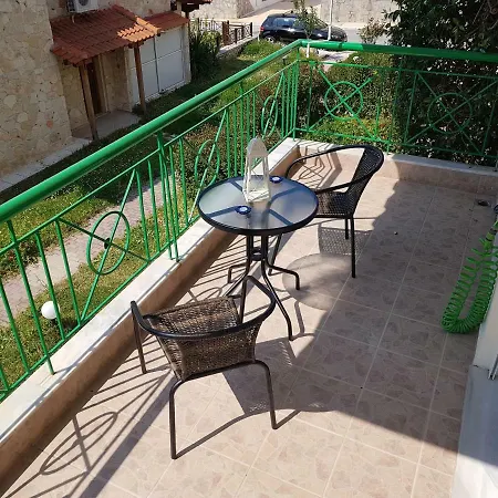 Konstantinos Luxury * Skála Foúrkas