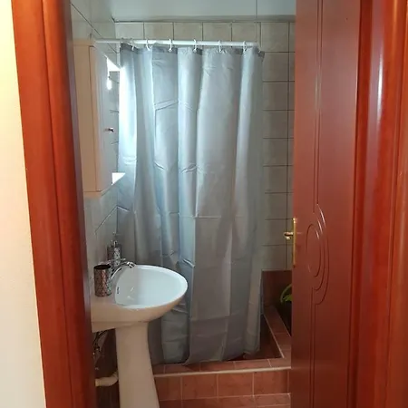 Konstantinos Luxury